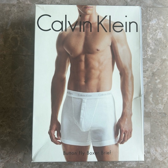 NWT Calvin Klein button fly boxer brief (white) Medium - Picture 1 of 3